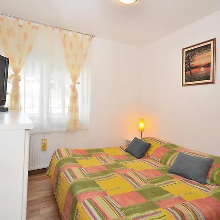 公寓 Vukasovic 麦米科